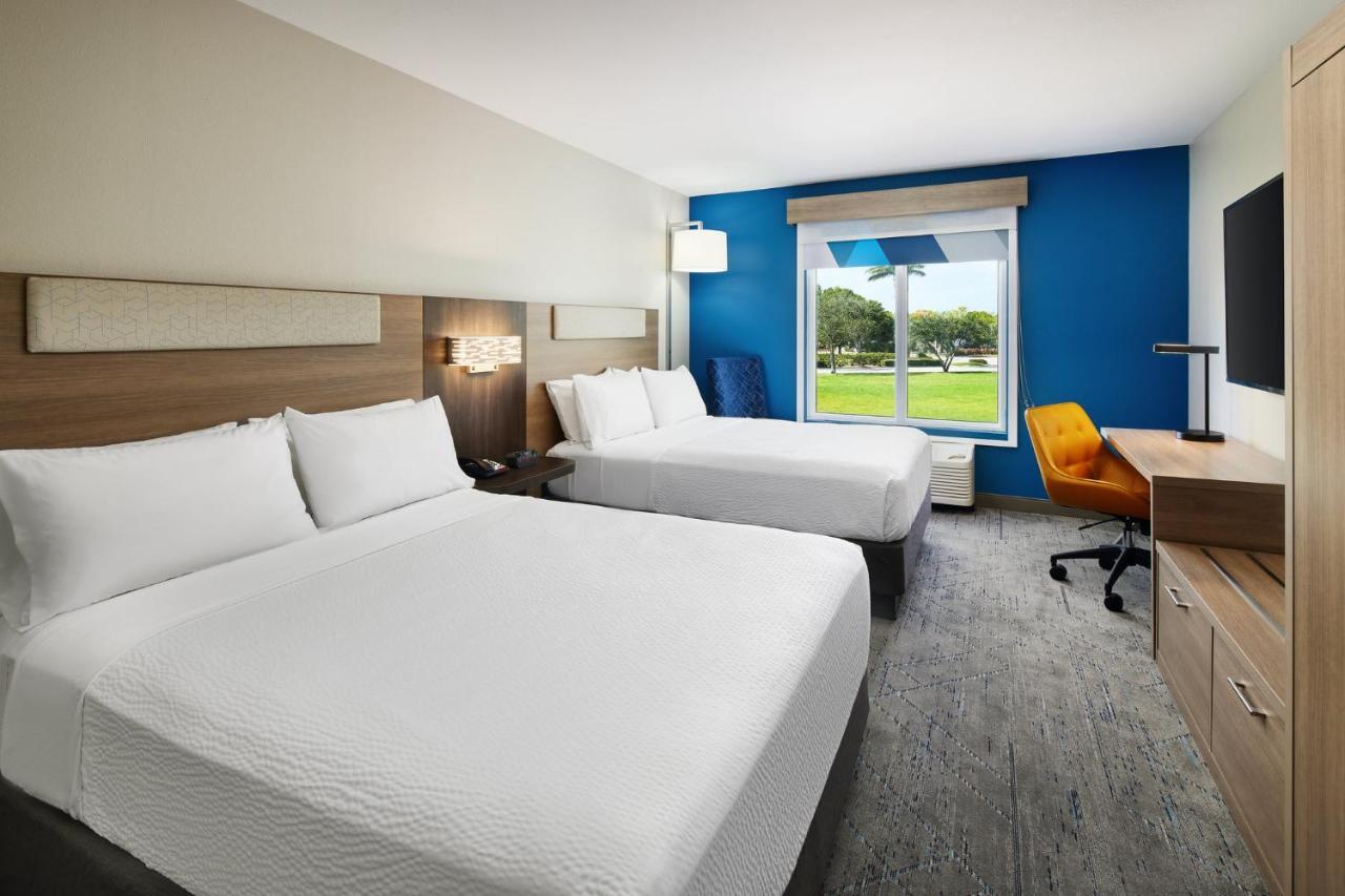 Holiday Inn Express Hotel & Suites Port St. Lucie West By Ihg Exteriér fotografie